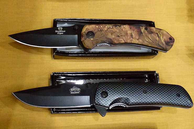 Cherokee Feed & Seed carries a wide variety of hunting knives