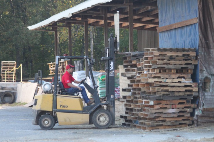 Loading Dock at Cherokee Feed & Seed