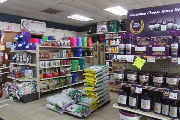 Cherokee Feed & Seed - Gainesville, GA - Farm supplies, feed and pet supplies.