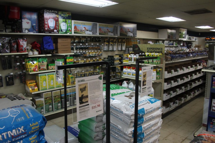 Cherokee Feed & Seed - Gainesville, GA - Farm supplies, feed and pet supplies.