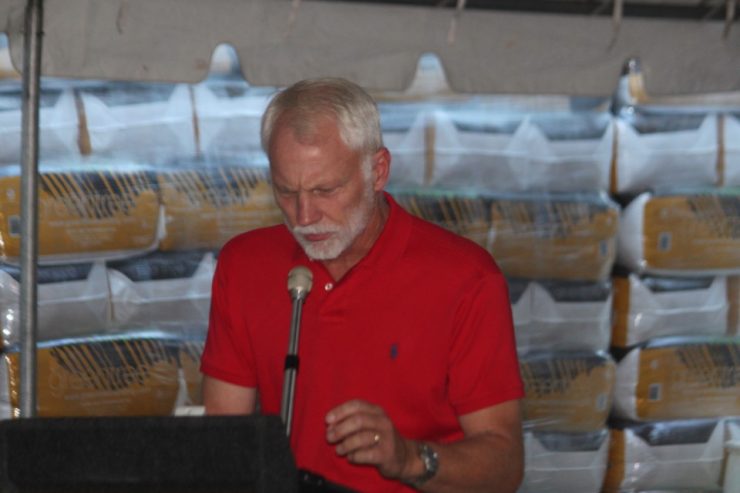 Dr. Jimmy Nash at the Hay Quality Chart at the FREE Horse Health Seminar at Cherokee Feed & Seed in Ball Ground, GA