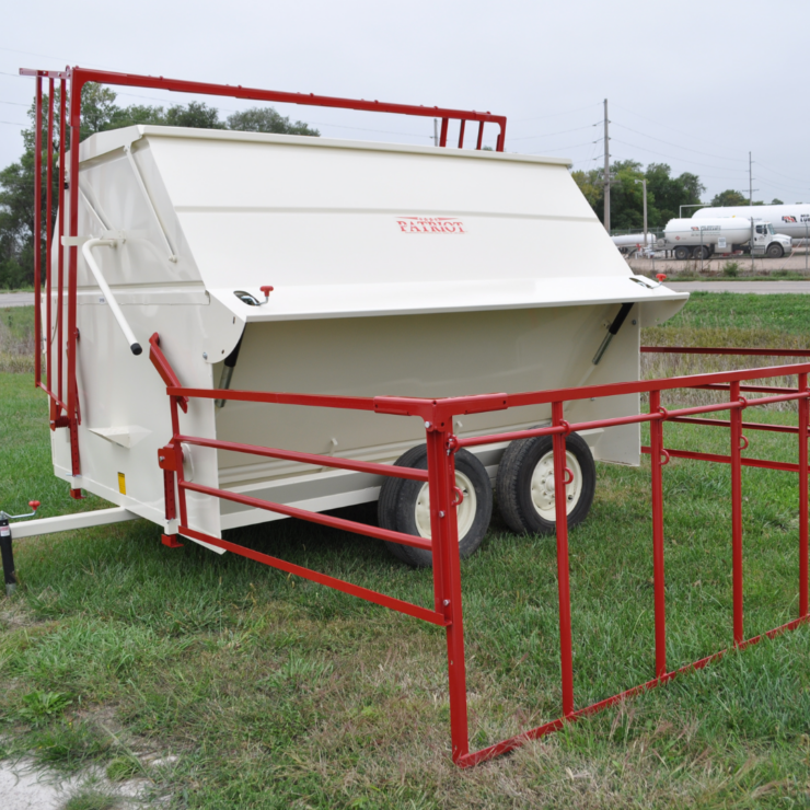 CF-310 model of Patriot Creep Feeders