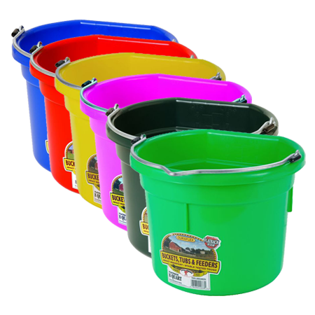 Little Giant 10-Quart Livestock Feed Buckets, 3 Pack – Flat Back Angular Design For Horses & Cattle